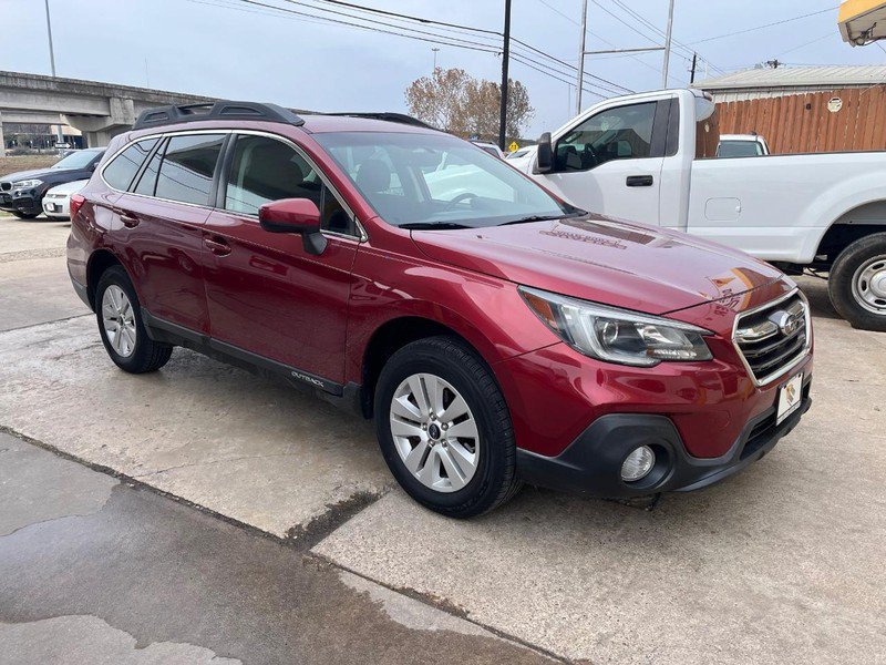 Used 2018 Subaru Outback 2.5i Premium AWD/4WD image 3