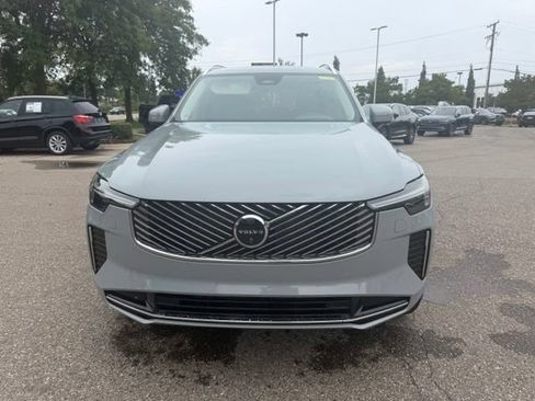 Used 2026 Volvo XC90 B6 Ultra w/ Protection Package AWD/4WD image 2