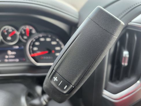 Used 2021 Chevrolet Silverado 1500 LTZ w/ Z71 Off-Road Package image 13