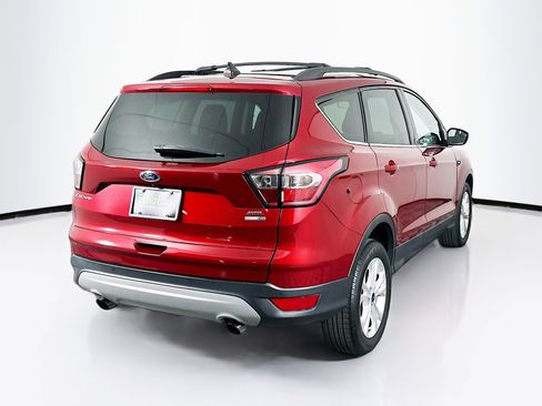 Used 2018 Ford Escape SEL image 9