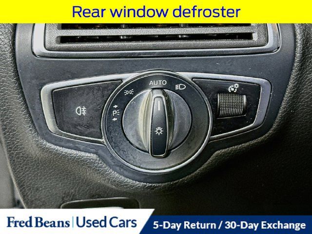 Used 2021 Mercedes-Benz C 300 4MATIC Sedan image 12