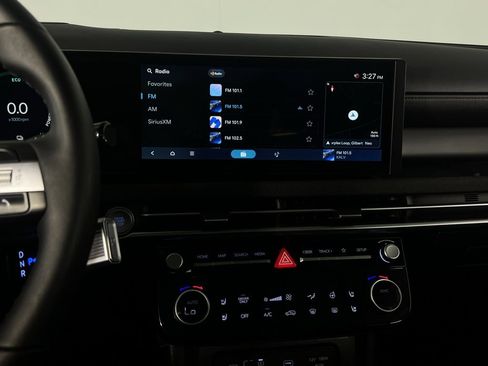 Used 2025 Hyundai Tucson Limited image 19