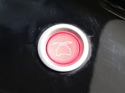 Used 2020 Tesla Model X Long Range image 51