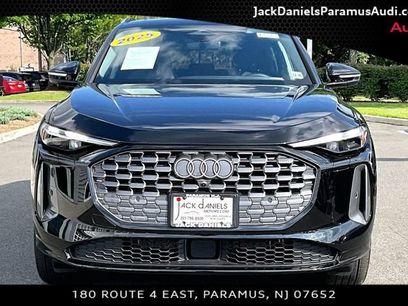 Used 2025 Audi Q5 Premium w/ Convenience Package