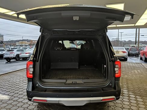 Certified 2022 Ford Expedition Max Limited image 9