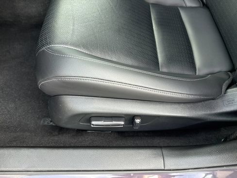 Used 2024 Honda Civic Sport Touring image 11