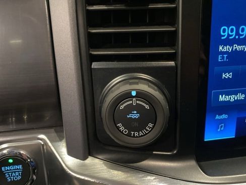 Used 2023 Ford F150 Lariat w/ Trailer Tow Package image 23