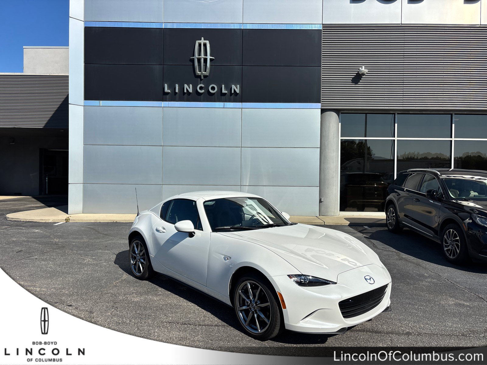 Used 2022 MAZDA MX-5 Miata RF Grand Touring RWD image 1