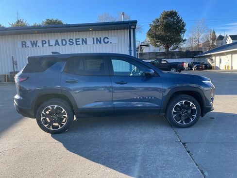 New 2026 Chevrolet Equinox LT w/ Convenience Package II image 16