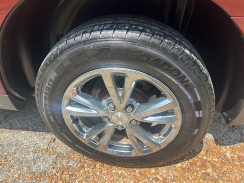 Used 2016 Chevrolet Equinox LT w/ Convenience Package AWD/4WD image 24