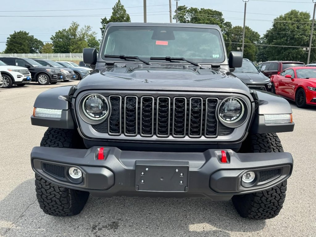 Used 2026 Jeep Wrangler Unlimited Rubicon AWD/4WD image 9