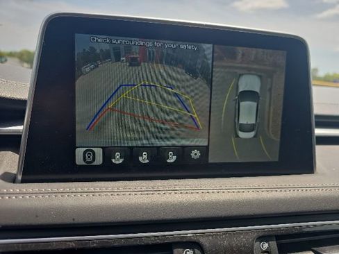 Used 2021 Genesis G70 2.0T w/ Prestige Package RWD image 19