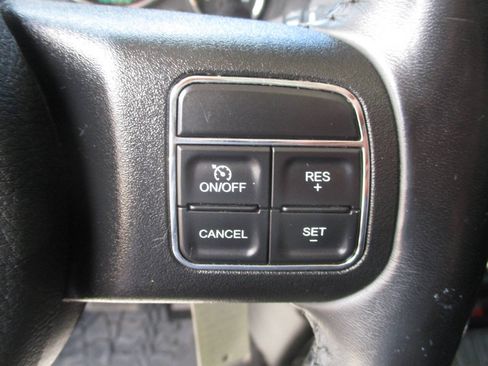 Used 2018 Jeep Wrangler Unlimited Sport S AWD/4WD image 16