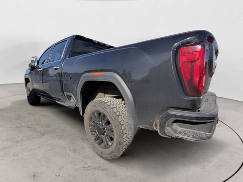 Used 2023 GMC Sierra 3500 Denali w/ Denali Black Diamond Edition AWD/4WD image 2