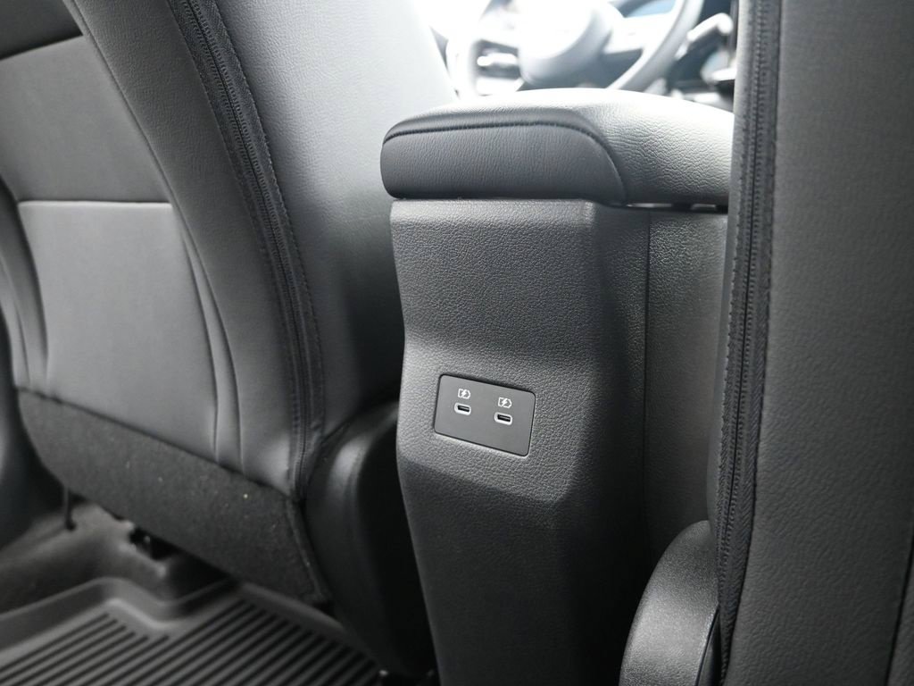Certified 2026 Nissan Kicks SR w/ Cold Weather Package FWD image 17