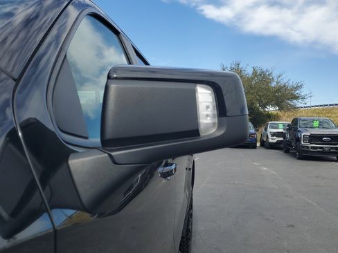 Used 2022 Chevrolet Silverado 1500 LT Trail Boss w/ LT Trail Boss Premium Package image 4