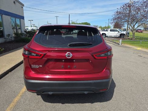 Used 2021 Nissan Rogue Sport S image 5