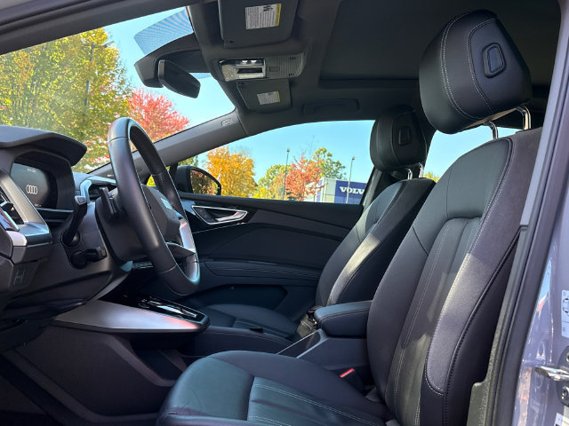 Used 2022 Audi Q4 e-tron Premium Plus AWD/4WD image 10