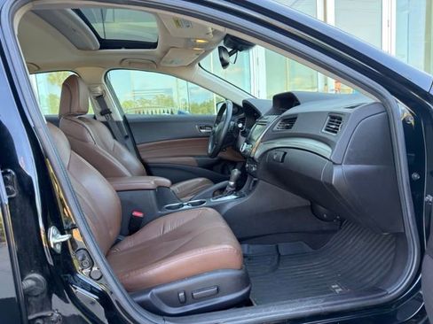 Used 2019 Acura ILX FWD image 9