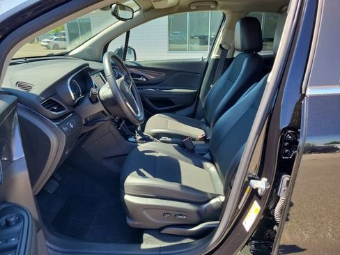 Used 2022 Buick Encore Preferred w/ Safety Package AWD/4WD image 15