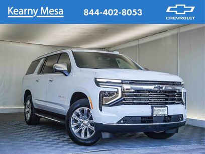 New 2026 Chevrolet Suburban Premier w/ Sun And Tow Package