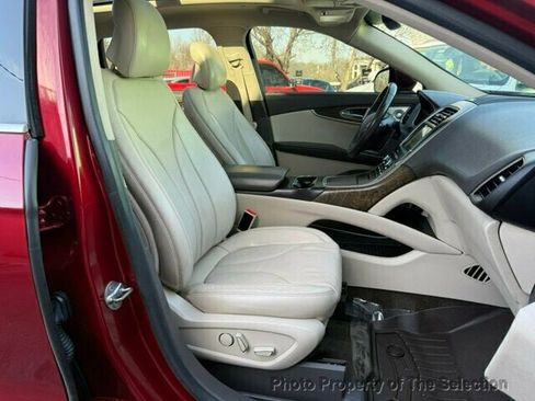 Used 2016 Lincoln MKX Reserve w/ Luxury Package image 43