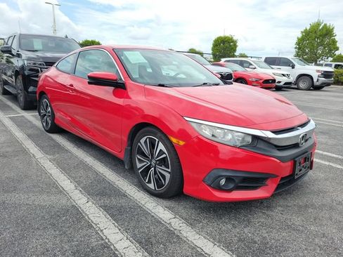 Used 2018 Honda Civic EX-L image 3