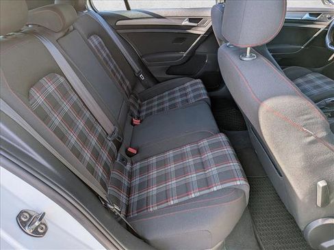 Used 2018 Volkswagen GTI S image 19