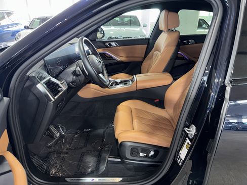 Used 2025 BMW X6 xDrive40i AWD/4WD image 19
