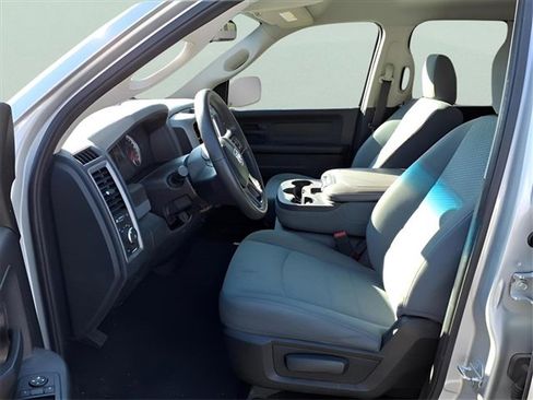 Used 2016 RAM 1500 Express image 30