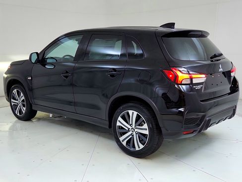 Used 2024 Mitsubishi Outlander Sport ES AWD/4WD image 5