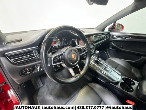 Used 2021 Porsche Macan S AWD/4WD image 13