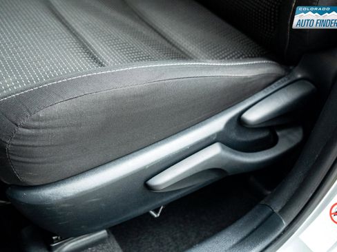 Used 2016 Scion iM 5dr HB CVT (Natl) image 12