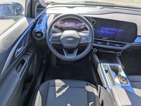 Used 2026 Chevrolet Equinox EV LT w/ LPO, All-Weather Mat Package image 14