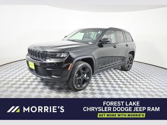 Used 2023 Jeep Grand Cherokee Altitude AWD/4WD video 1