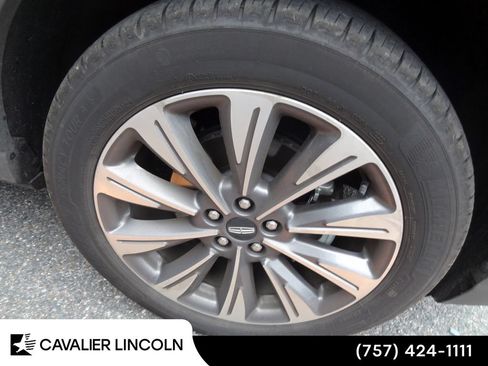 Used 2022 Lincoln Corsair Reserve w/ Equipment Group 201A AWD/4WD image 12