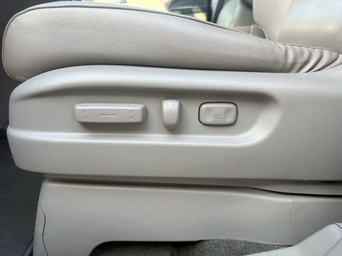 Used 2016 Honda Odyssey EX-L image 22