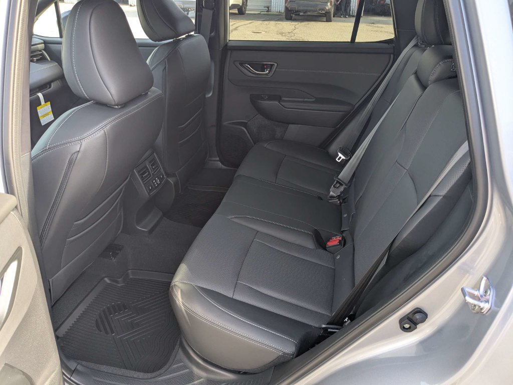 New 2026 Subaru Outback Touring AWD/4WD image 13
