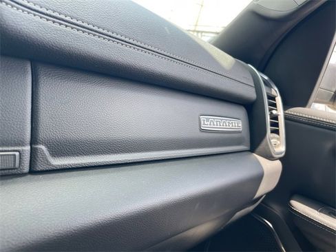 Used 2024 RAM 1500 Laramie image 17