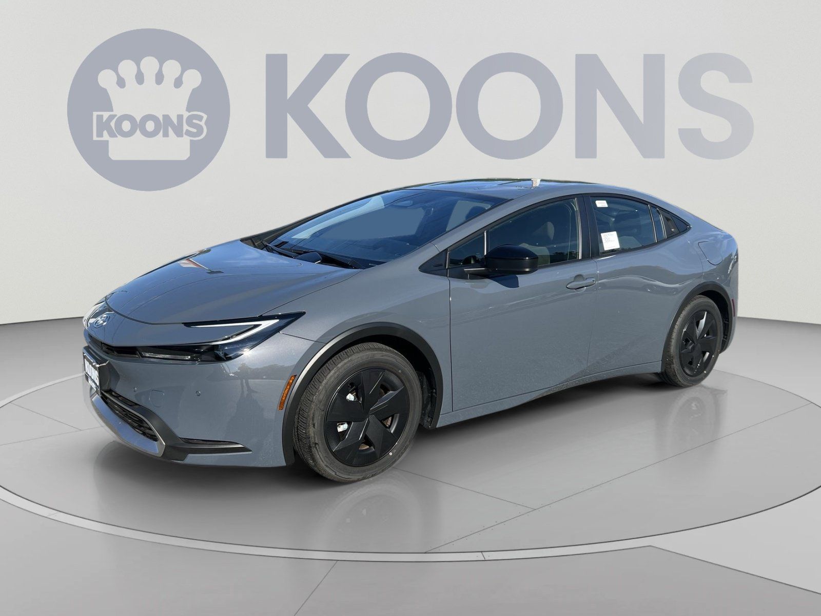 Used 2025 Toyota Prius Plug-In Hybrid FWD image 1