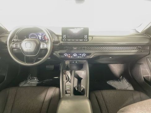 Used 2023 Honda Accord LX image 28