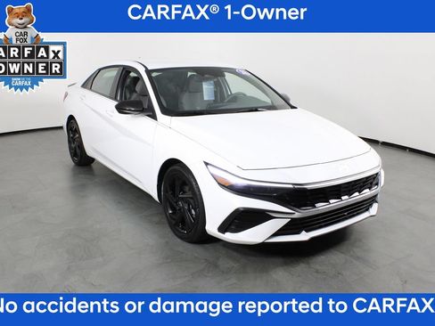 Certified 2026 Hyundai Elantra Sport FWD image 5