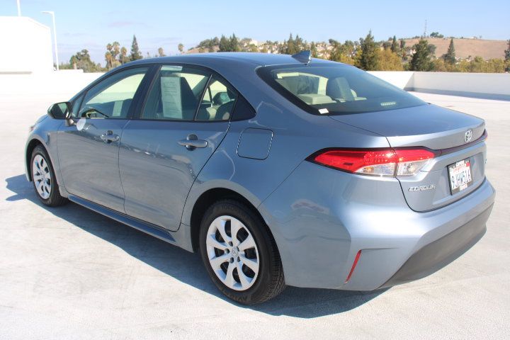Certified 2024 Toyota Corolla LE FWD image 5