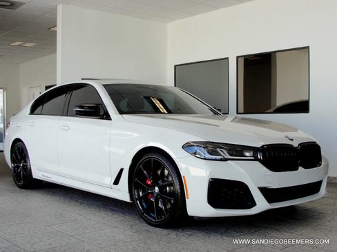 Used 2022 BMW 540i w/ M Sport Package image 44
