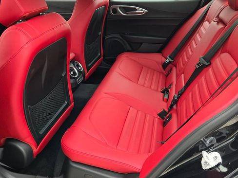 New 2026 Alfa Romeo Giulia w/ Driving Assist Package RWD image 7