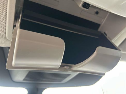 Used 2024 Nissan Pathfinder Platinum w/ Cargo Package image 29