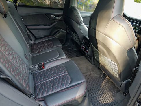 Used 2021 Audi RS Q8 AWD/4WD image 32
