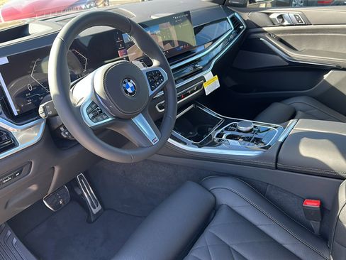 New 2026 BMW X5 xDrive40i w/ M Sport Package image 9