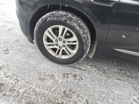 Used 2020 Buick Enclave Preferred w/ LPO, Floor Liner Package image 11