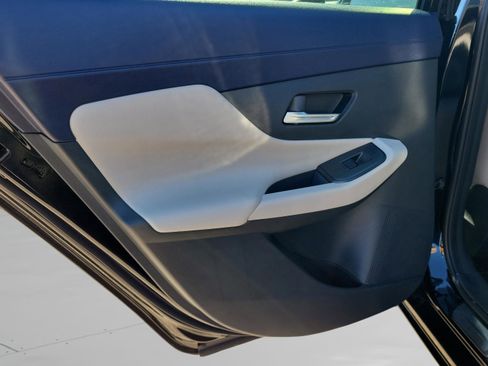 New 2026 Nissan Sentra SL w/ Floor Mat Package FWD image 30